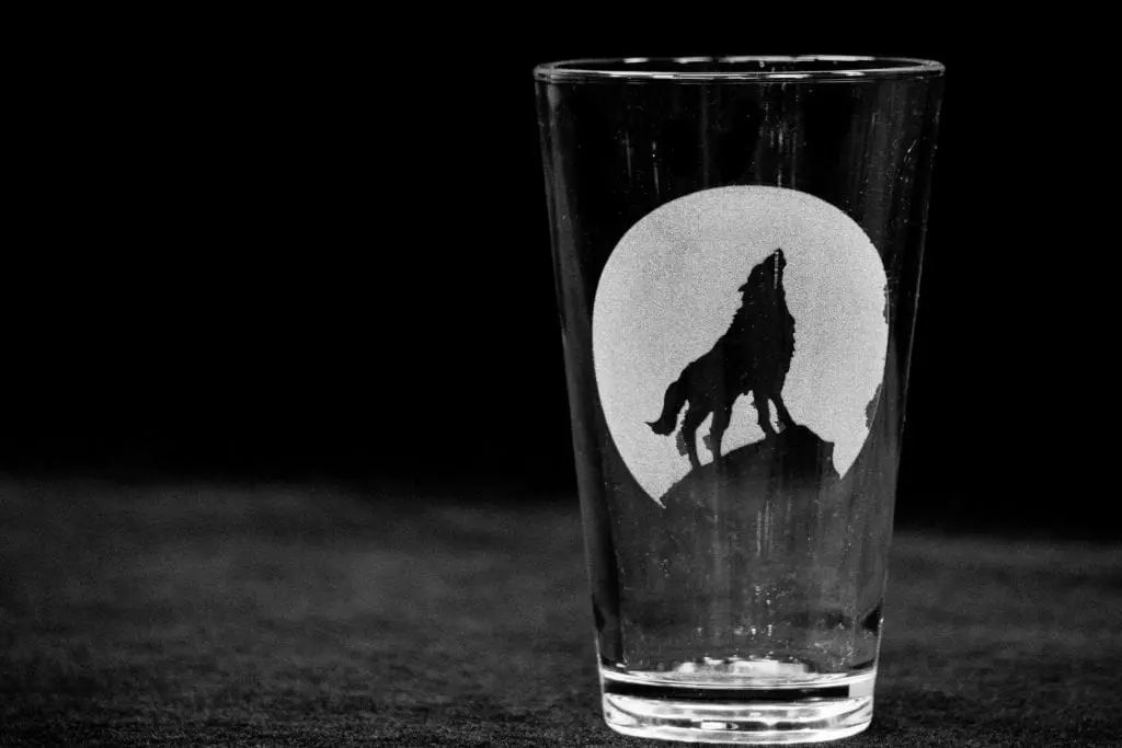 Wolf Glass
